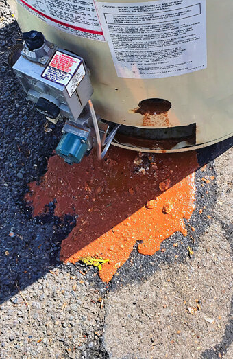https://kelmscotthotwater.com.au/uploads/2025/06/hot-water-installs-14589.jpg