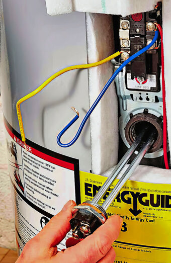 https://kelmscotthotwater.com.au/uploads/2025/06/hot-water-servicing-11836.jpg