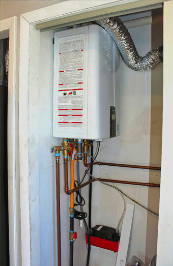 https://kelmscotthotwater.com.au/uploads/2025/06/instant-hot-water-systems-43926.jpg