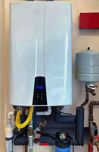 https://kelmscotthotwater.com.au/uploads/2025/06/thermostatic-water-systems-75675.jpg